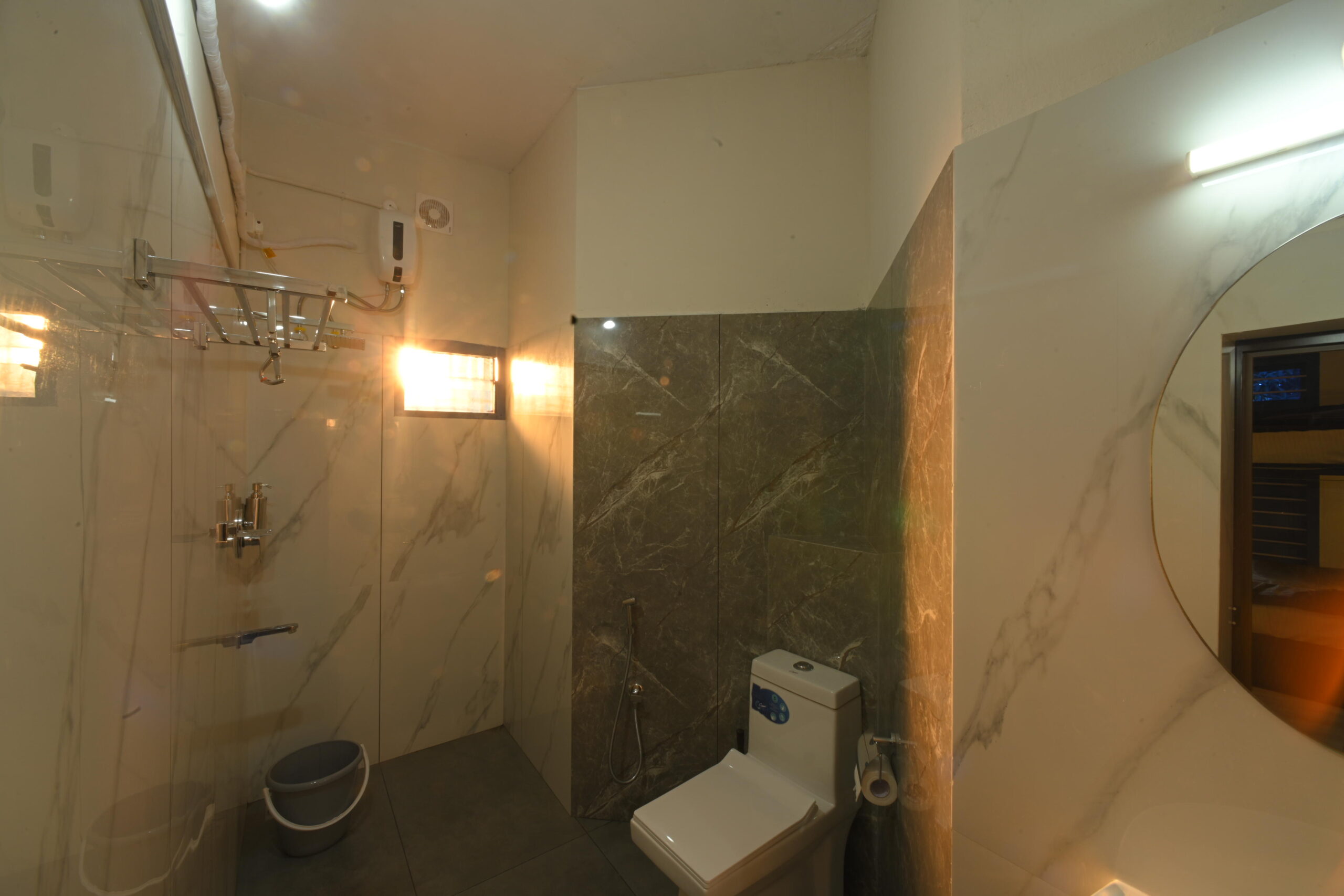 bathroom 1.2