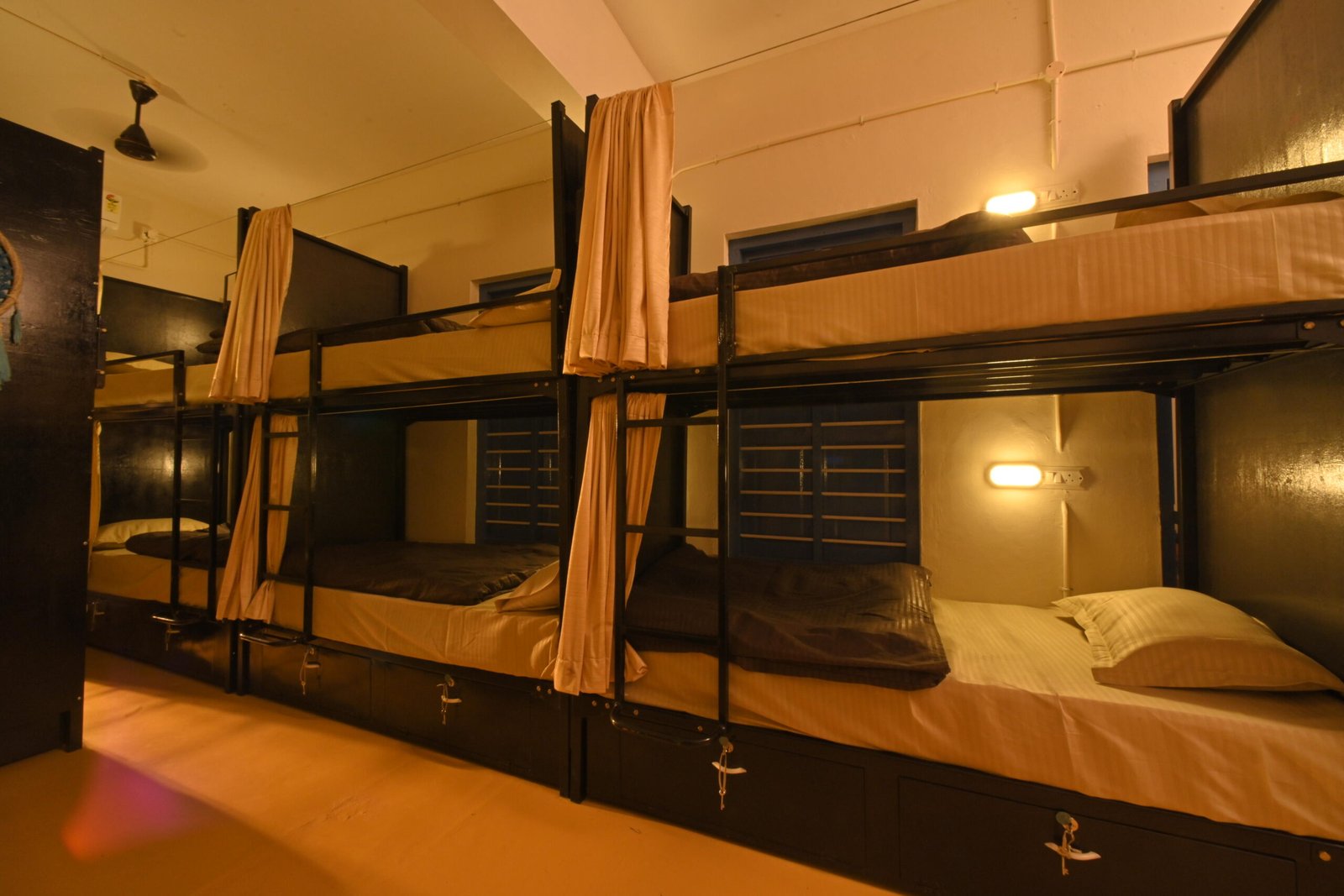 Mixed dorm 1